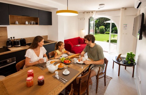 Le Canon House | Villa Aitama
