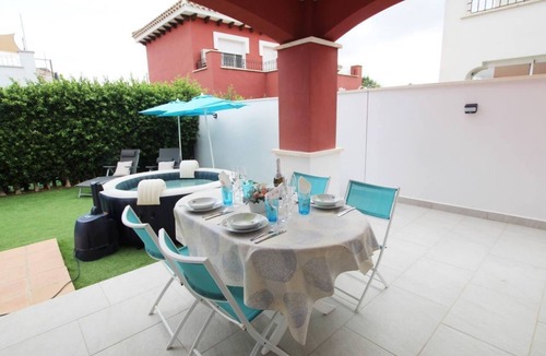 Torre-Pacheco House | Villa Amyali by Rentalole