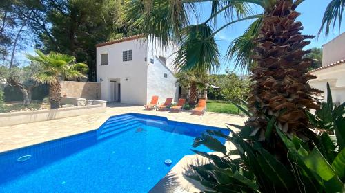 Calafat Villa | VILLA ANCORA
