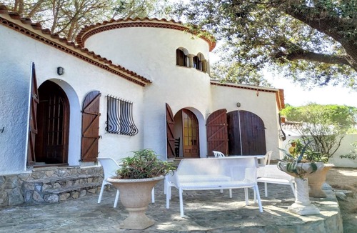 L'Escala Villa | Villa Arc by Vacay L’Escala | Communal swimming pool