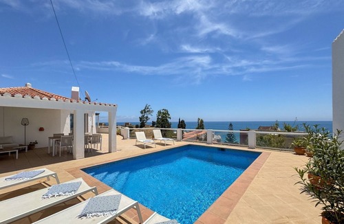 Torreblanca Villa | Villa Arriba with Heated pool, Sea views, Near beach