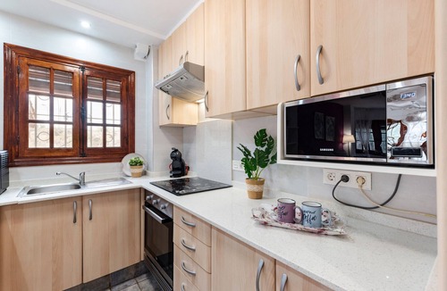 El Algar Apartment | Villa 'Artep' with Shared Pool, Wi-Fi and Air Conditioning