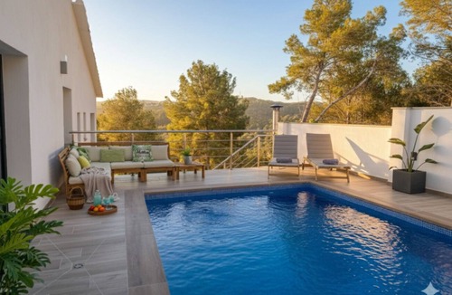 Olivella Ski Chalet | Villa Avril · 7 bedrooms, large pool, and unique terraces near Sitges