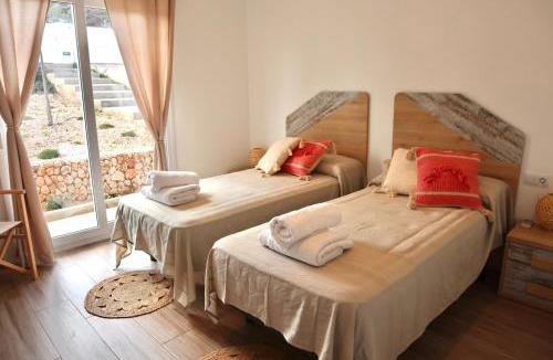 Coves Noves Villa | Villa Bella