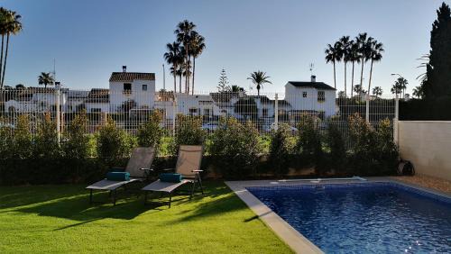 Santiago de la Ribera Villa | Villa Blanca, 6p, detached, private pool and parking