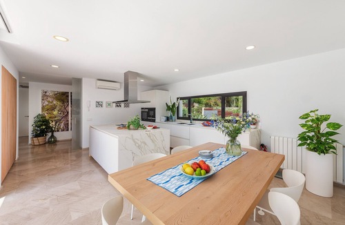 Urbanitzacio Gotmar Villa | Villa Blanca by Balearic Villas