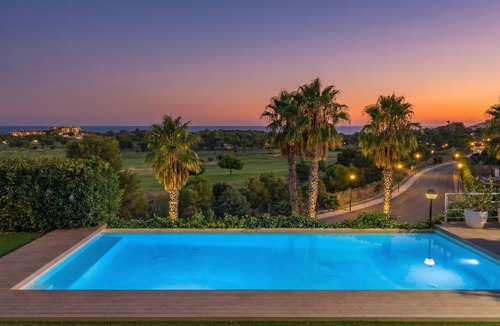 Vallpineda Villa | Villa Buen Neguit Golf y Mar - Sitges, Costa Dorada