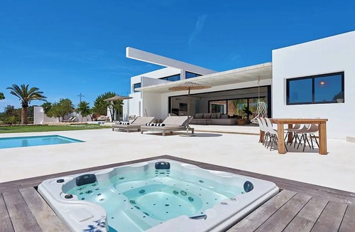 Sant Joan de Labritja Villa | Villa Can Pep de Sa Guaita Design Comfort Unforgettable experience Ground floor