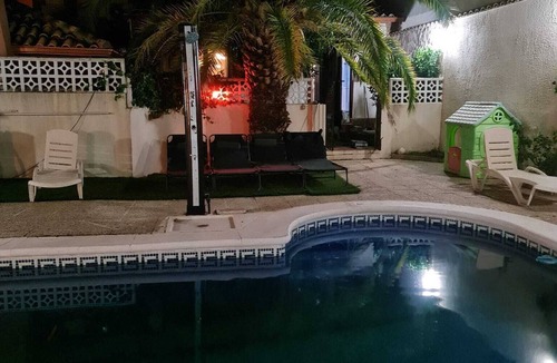 Escalona Villa | Villa, con Chimenea y Piscina, Junto a la Playa del rio Alberche