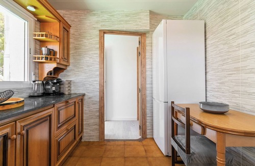 Sant Pere de Ribes Villa | Villa con Piscina Privada y Vistas al Garraf
