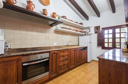 Pollensa Villa | Villa 'Cuixach' with Private Pool, Wi-Fi and Air Conditioning