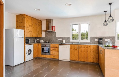 Punta Grossa Villa | Villa Datil by Villa Plus