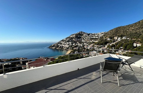 Santa Margarida Ski Chalet | Villa Eden Roc AV-22