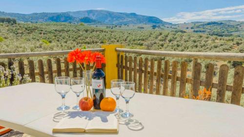 Montefrio Villa | Villa el Establo Montefrio by Ruralidays