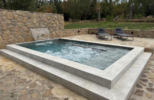 Molinos de Razon Ski Chalet | Villa El Molino Blanco