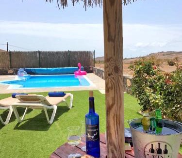 Pajara House | Villa El Valle - Piscina climatizada