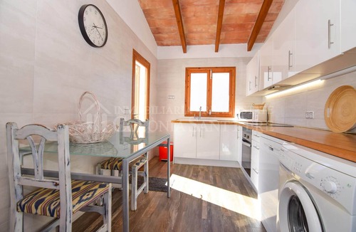 Urbanizacion Mont Ferrutx House | VILLA ROSERS - Casa amb piscina a Montferrutx