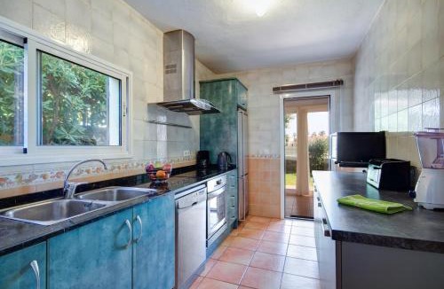 Cales Piques Villa | Villa Fiesta