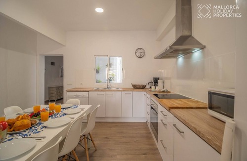 Puerto de Pollensa Ski Chalet | Villa Fonte