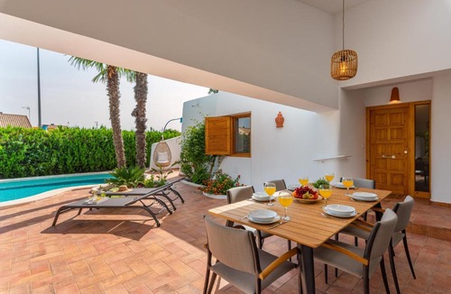Santiago de la Ribera Villa | Villa Ibiza