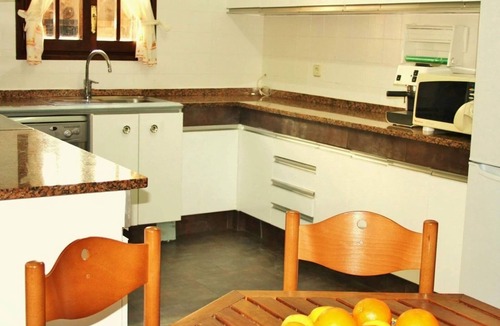 Sant Pol De Mar Villa | Villa in Sant Pol near Crystal Beach