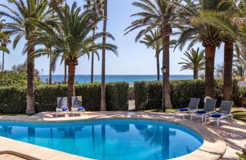 Cala Bona Villa | Villa in Son Servera with Beach & Pool