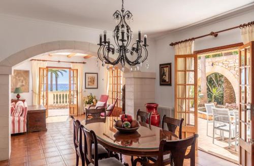 Cala Bona Villa | Villa in Son Servera with Beach & Pool