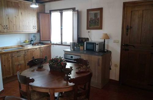 Villabajo House | Villa Isabel