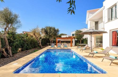 Sa Torre del Ram Villa | Villa Julianne by Villa Plus
