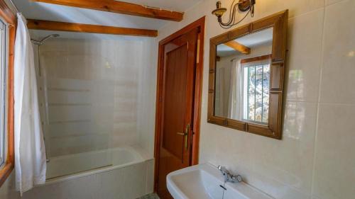 Competa House | Villa López Cómpeta by Ruralidays