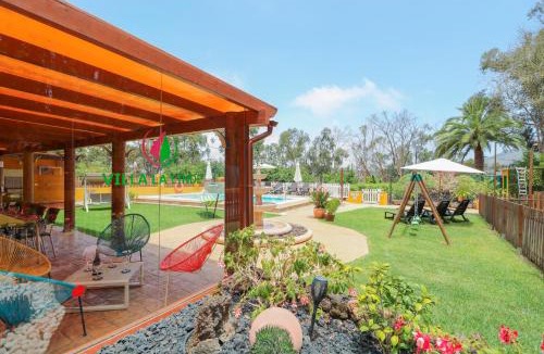 Moya Apartment | Villa la Linde heated pool