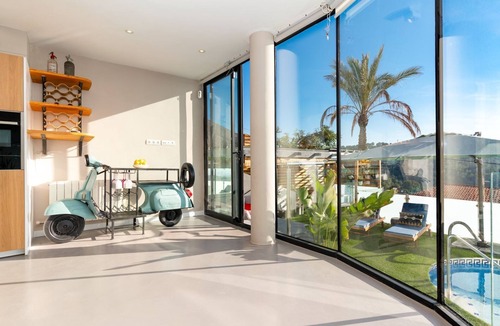 Quint Mar Villa | Villa La Palmera I - Six Bedroom Villa, Sleeps 12