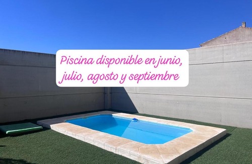 Madrigueras House | Villa Luz TERRAZA-SOLARIUM DE 100 m2, BARBACOA Y PISCINA