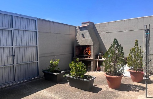 Madrigueras House | Villa Luz TERRAZA-SOLARIUM DE 100 m2, BARBACOA Y PISCINA