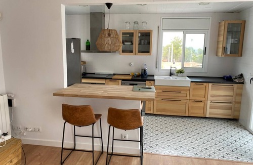 Olivella Ski Chalet | Villa Maioli, spectacular house with swimming pool and private garden near Sitges