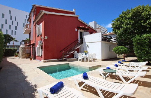 Playa de Palma Ski Chalet | Villa Marbella in Playa de Palma 150m from the beach