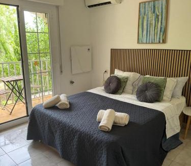 El Algar House | VILLA MARE - 2 beds with balcony, patio and pool and direct park access