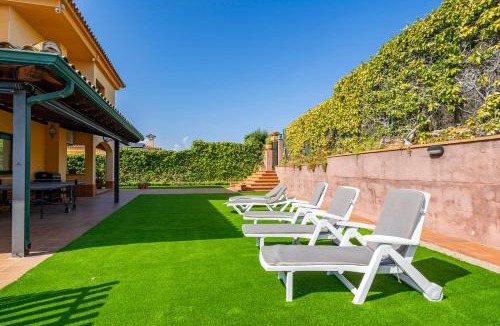 Condado del Jaruco Villa | Villa Margot Lux, ideal familias, piscina & Aircon