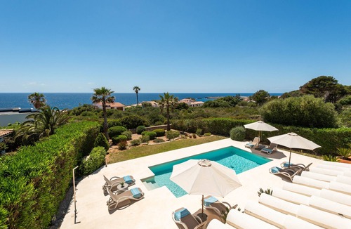 Binibeca Villa | Villa 'Mariposa' with Sea View, Wi-Fi and Air Conditioning