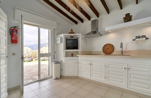 Competa Villa | Villa 'Marvellous Private Cómpeta' with Sea View, Wi-Fi and Air Conditioning