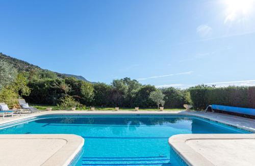 Pau Villa | Villa Mestral by Interhome