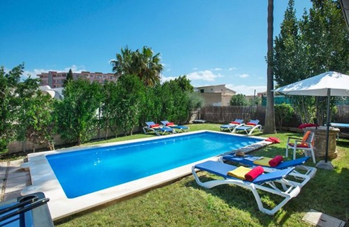 Alcudia Ski Chalet | Villa Montelo with private pool near the sea