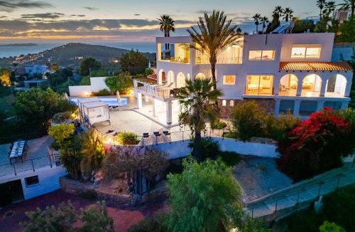 Sant Antoni de Portmany Villa | Villa near San Antonio