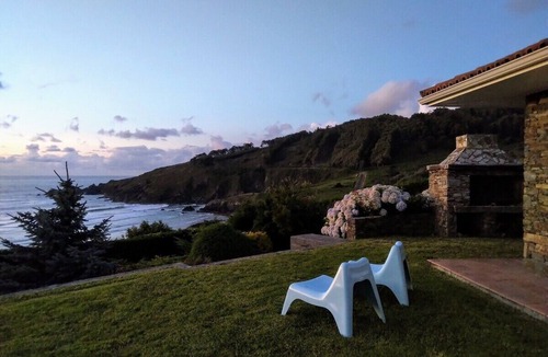Vilarrube Villa | Villa O Baleo (near to Baleo beach)