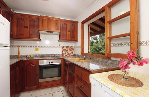 Pollensa Villa | VILLA PANADA- Traditional Mallorquin house, ground floor, 3 bedrooms and pool.