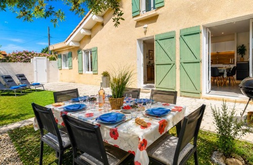 Narbonne Villa | Villa Papillons Narbonne 'Jardin & Clim' 'Proche Centre & Plages'