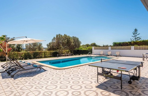 Coves Noves Villa | Villa Pepe by Villa Plus