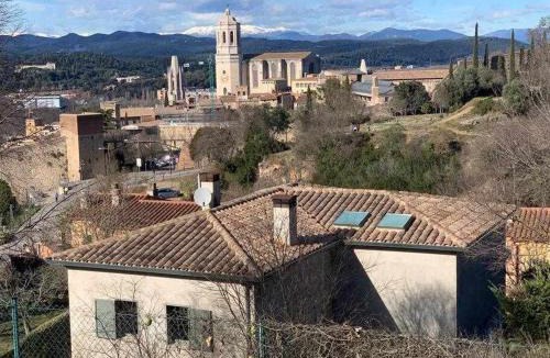 el Carme Villa | Villa Peralta Girona City w above ground Pool