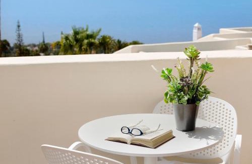 Playa de Santiago Villa | Villa Pueblo Don Thomas