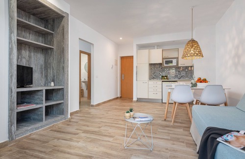Camp de Mar Apartment | Villa Real Club Apartments